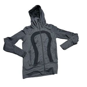 Lululemon Women's‎ Size 8 Gray Black Long Sleeve Hooded Stride Jacket